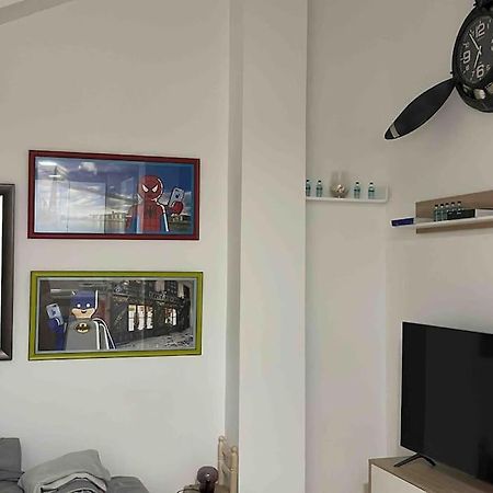 Apartamento Recien Reformado En Barajas Pueblo Madrid Dış mekan fotoğraf